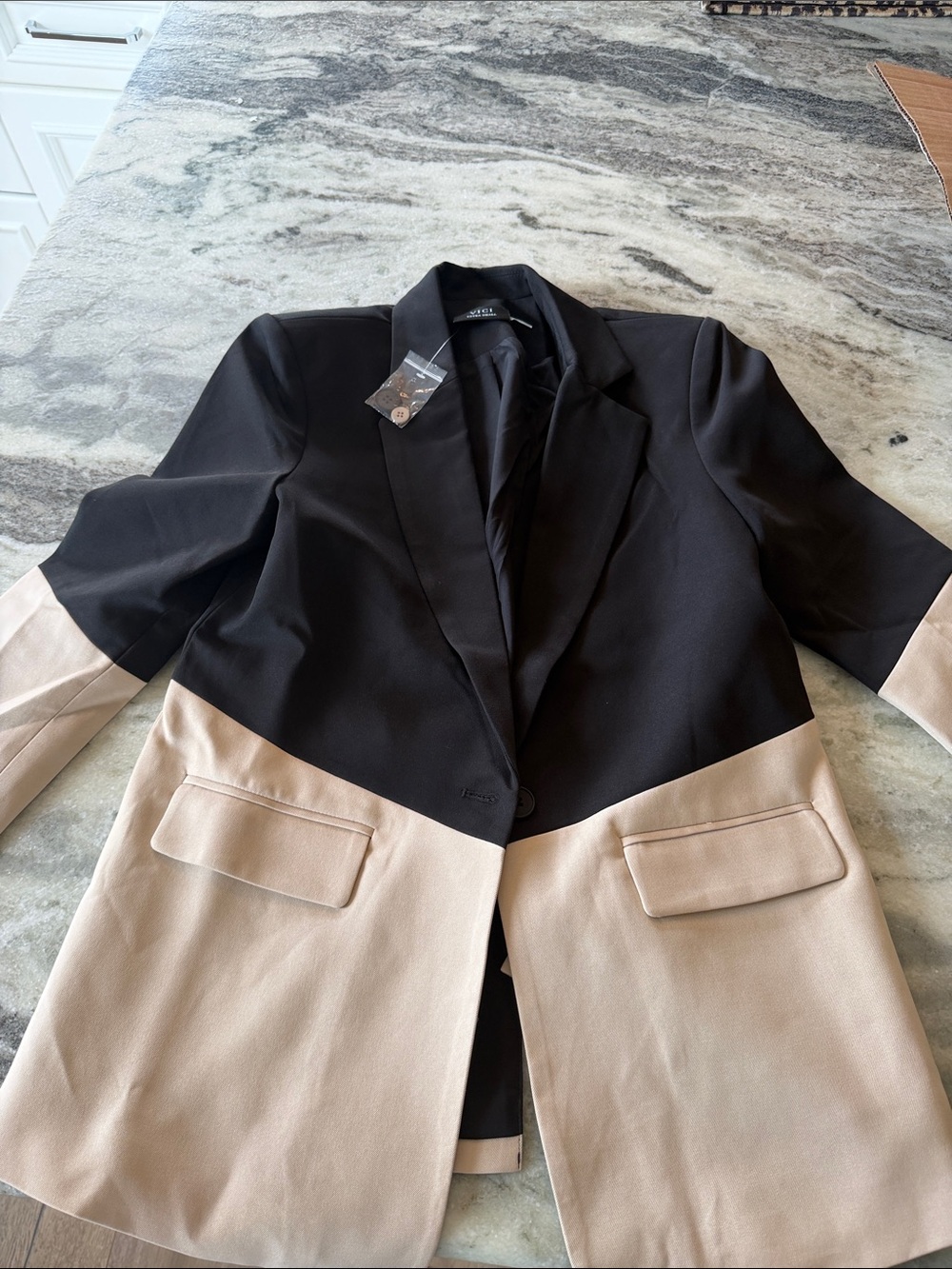 VICI Colorblock Black and Beige Women’s Blazer Jacket